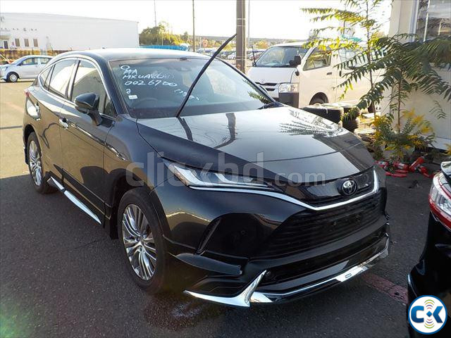 TOYOTA HARRIER Z LEATHER PACKAGE NON HYBRID 2020 MODEL | ClickBD image 2