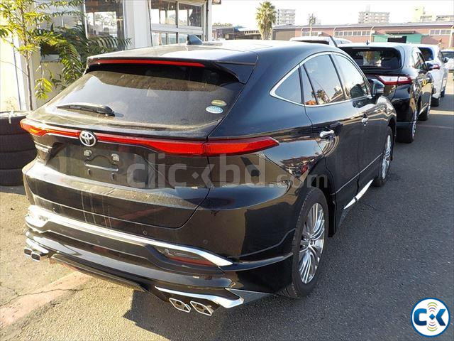 TOYOTA HARRIER Z LEATHER PACKAGE NON HYBRID 2020 MODEL | ClickBD image 3