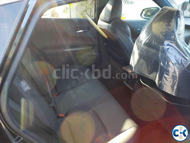 TOYOTA HARRIER Z LEATHER PACKAGE NON HYBRID 2020 MODEL | ClickBD image 5