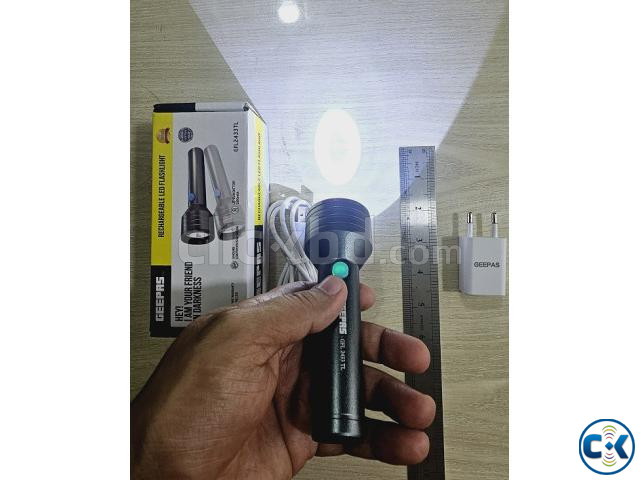 Geepas GFL-2433TL Rechargable LED Flash Light Torch | ClickBD image 4