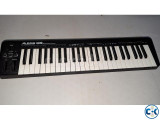 Alesis Q49 Midi Keyboard