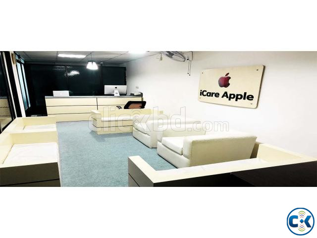 iPhone SE 2020 Display Replacement Service at iCare Apple large image 2