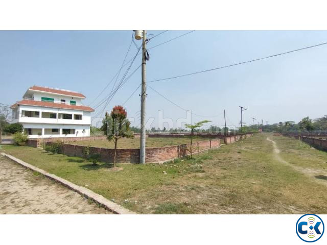 3 5 কাঠা রেডি প্লট বাড়ি। করার উপযোগী large image 1
