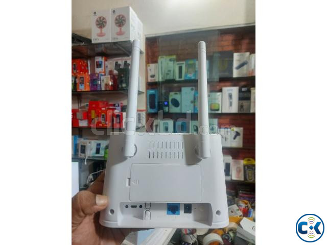 LTE CPE R102 4G Sim Wifi Router 4000mAh Battery | ClickBD image 3