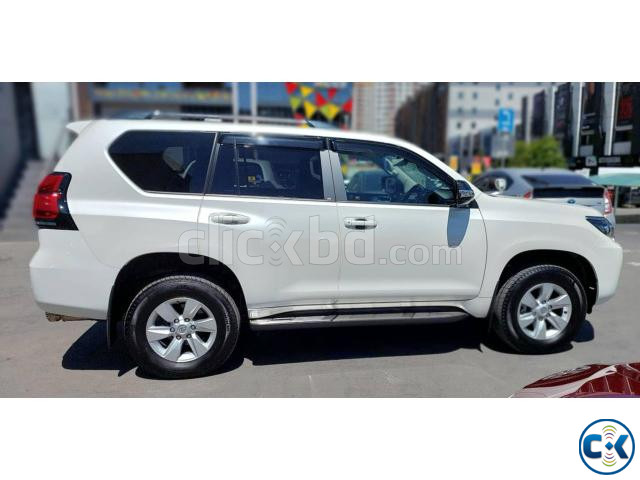 Toyota Prado 2022 large image 1