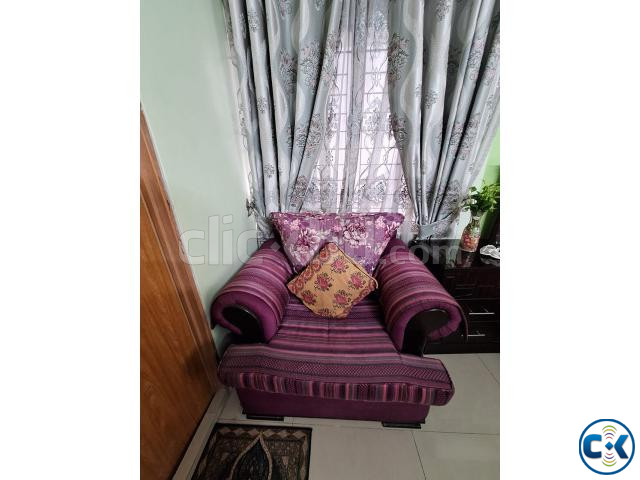 দুবাই থেকে আনা ৫ সিটের সোফা সেট বিক্রি large image 1