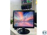 Esonic 17 LED Monitor HD Square Display