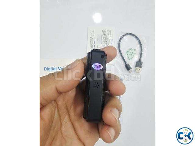 Q70 Professional Portable Digital Voice Recorder 8GB large image 2