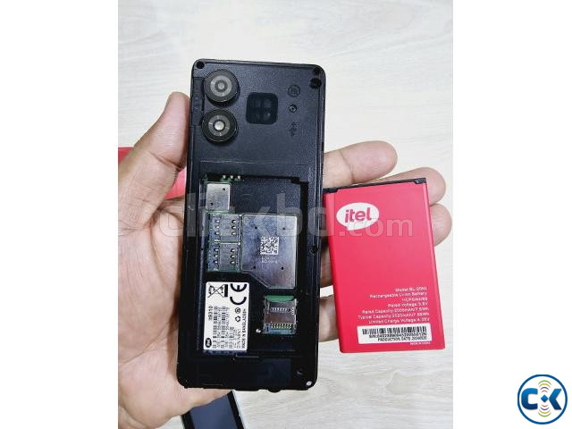 itel it9310 NEO R60 4G Button Phone Gold large image 3