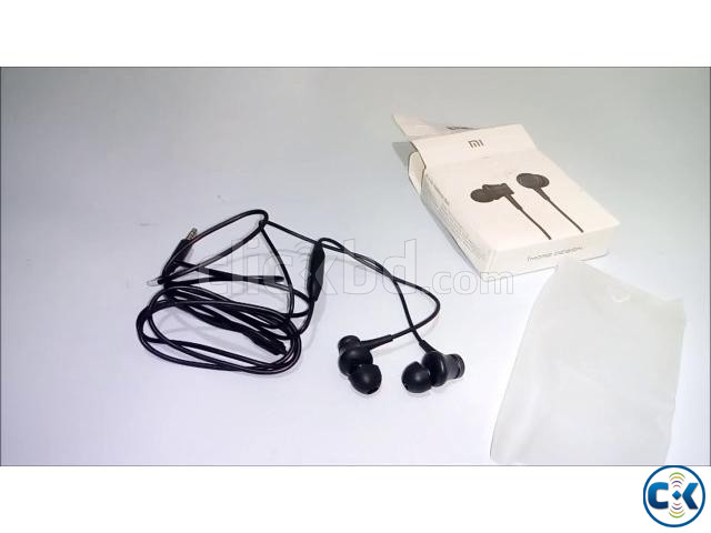 MI Dual Motion Dual Driver Magnetic In-Ear Earphone | ClickBD image 4