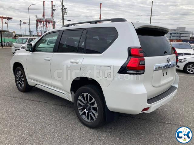 Toyota Prado 2023 large image 4