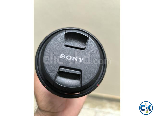 Sony FE 35mm f 1.8 Full Frame Lens Prime Lens large image 2