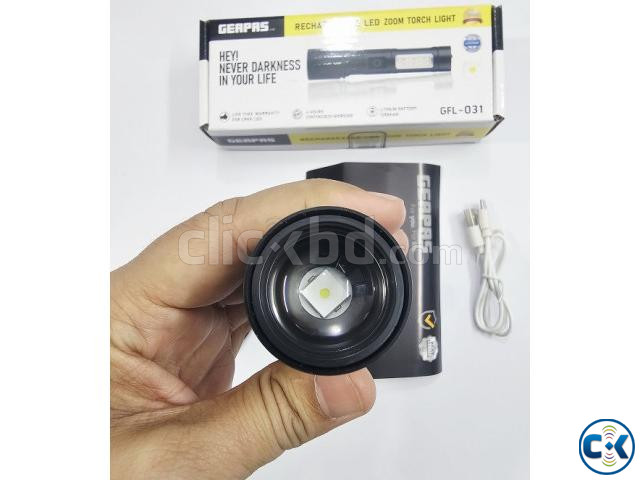 Geapas GFL-031 LED Zoom Torch Light Flashlight COB large image 2