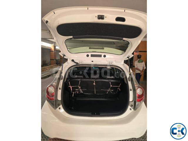 Toyata Aqua 2015 Japan Family Used Car large image 4