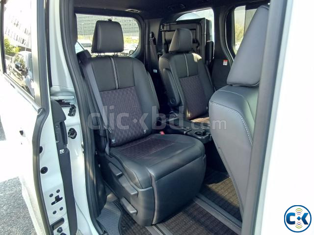 Toyota Noah 2025 large image 2
