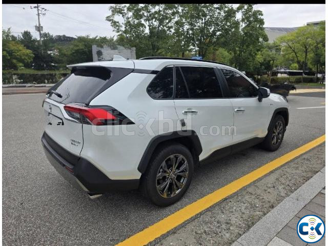 Toyota Rav4 2025 large image 2
