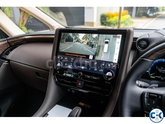 Toyota Alphard 2025 large image 2