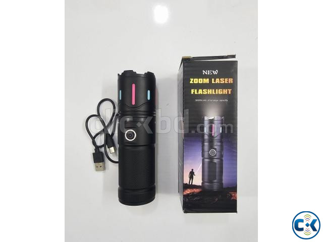 D5 Aluminium Alloy Super Bright Flashlight Zoom Display Red large image 1