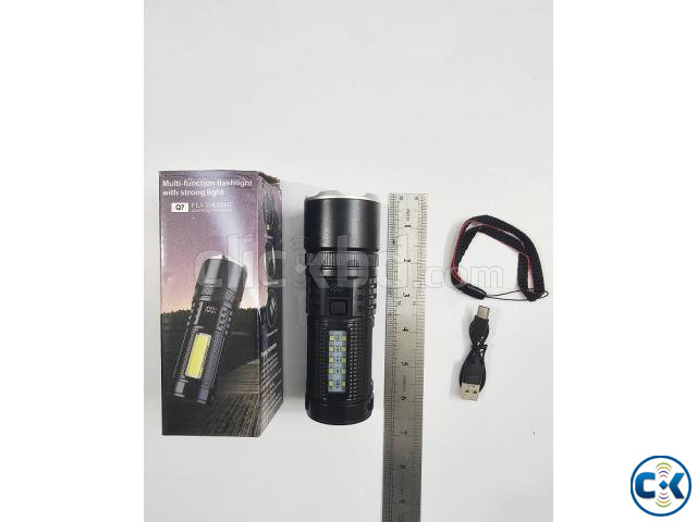 Q7 Multi-function Flashlight Metal Body LED Display COB Ligh large image 4