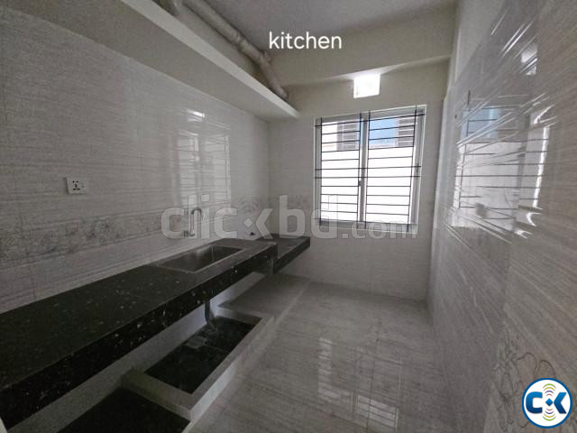 AFTABNAGAR READY FLATS AT1680 SFT SALE. large image 4