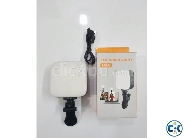 M88 Handheld LED Video Light Rechargable large image 1