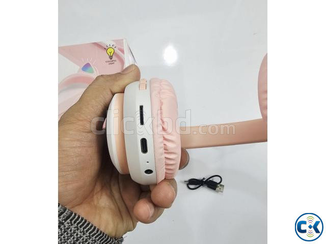 SNT28 Cat Bluetooth Headphone With LED Light Pink large image 2