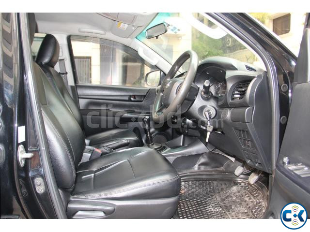 Toyota Hilux Double Cabin Carryboy New Shape 2018 Diesel large image 2