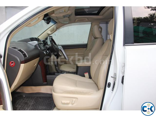 Toyota Land Cruiser Prado TX LTD Luxury SUV large image 4