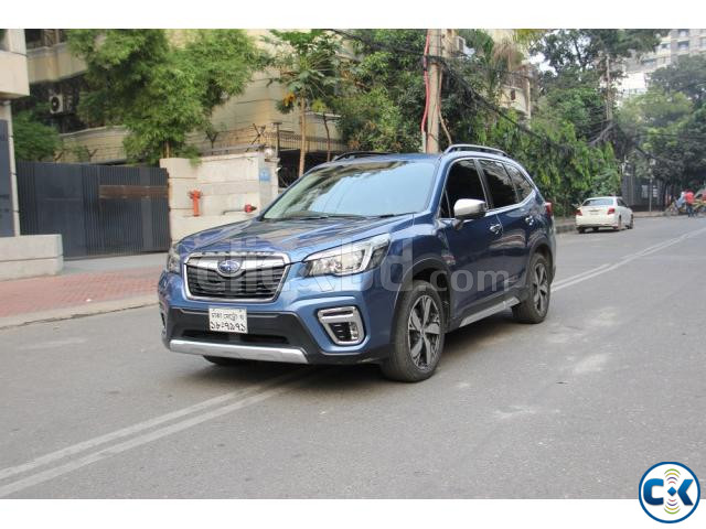 Subaru Forester 2019 Premium Blue Fully Loaded large image 2