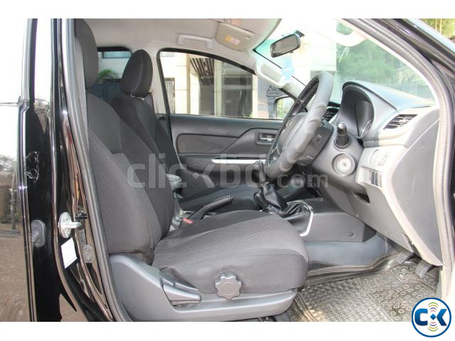 Mitsubishi L200 Sportero Double Cabin Carryboy 2017 large image 2
