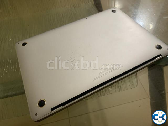 Apple MacBook Pro Retina 13 i5 8GB 256GB SSD 2016 | ClickBD image 3