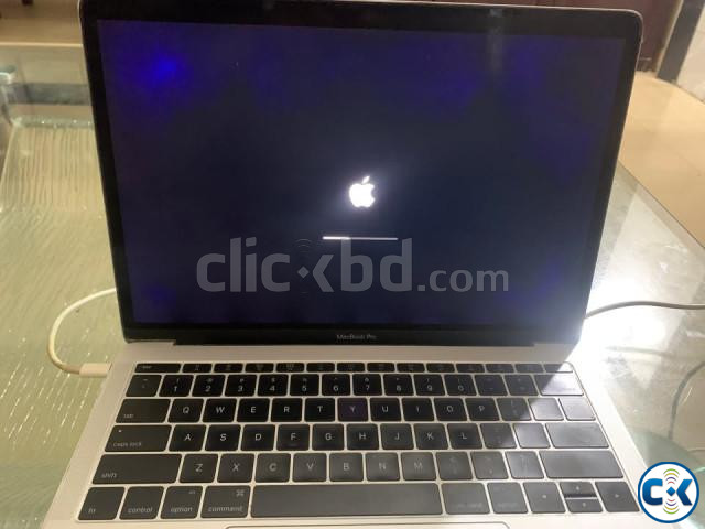 Apple MacBook Pro Retina 13 i5 8GB 256GB SSD 2016 | ClickBD image 4