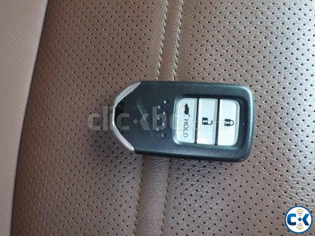 Honda CR-V 2022 price in Bangladesh | ClickBD image 4