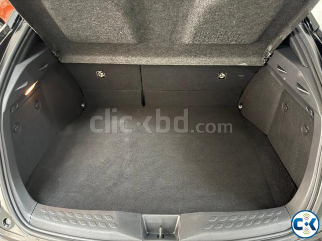 Toyota C-HR 2022 price in Bangladesh | ClickBD image 5