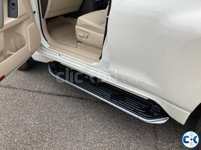 Toyota Land Cruiser Prado 2.7 2023 Pearl 2023 | ClickBD image 5