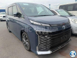Toyota Voxy 2025
