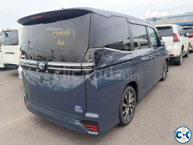 Toyota Voxy 2025 price in Bangladesh | ClickBD image 2