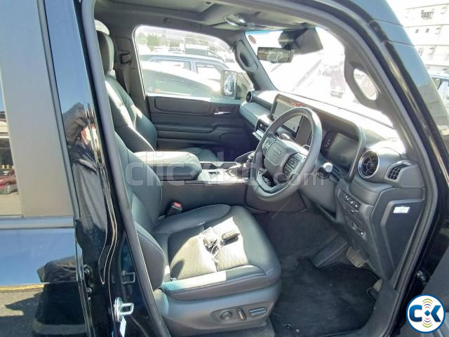 Toyota Land Cruiser PRADO 250 VX 2024 price in Bangladesh | ClickBD image 2