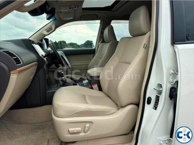 Toyota Land Cruiser Prado 2.7 2022 Pearl price in Bangladesh | ClickBD image 3