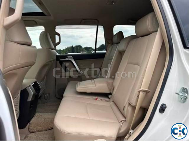Toyota Land Cruiser Prado 2.7 2022 Pearl price in Bangladesh | ClickBD image 4