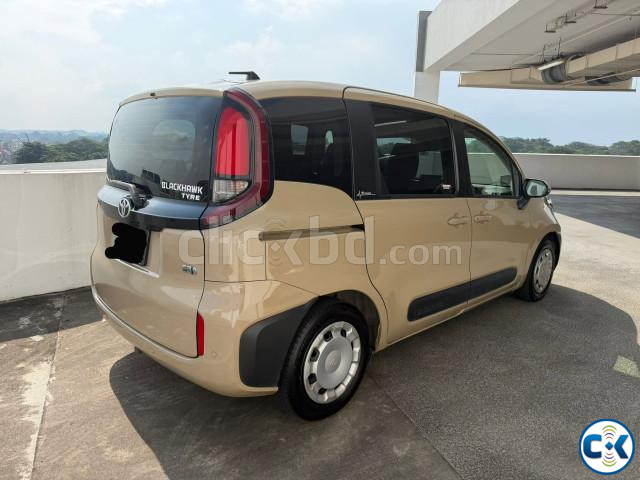 Toyota Sienta 2023 price in Bangladesh | ClickBD image 4