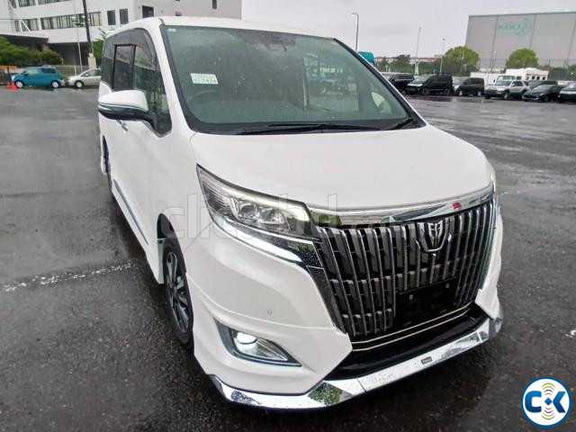 Toyota Esquire 1.8 FWD Hybrid 7 Seater 2021 | ClickBD image 2