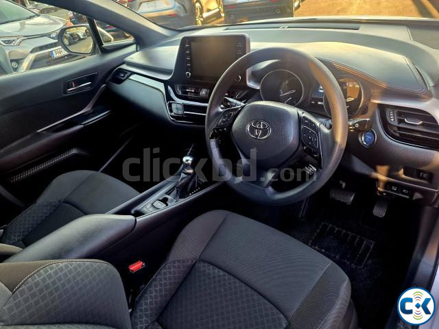 Toyota C-HR 2022 price in Bangladesh | ClickBD image 3