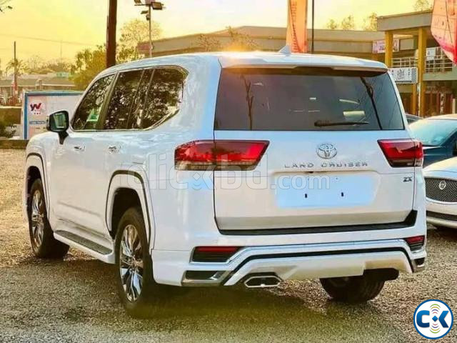 Toyota Landcruiser Prado 2025 price in Bangladesh | ClickBD image 2