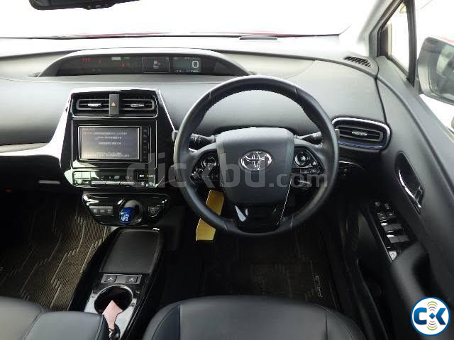 Toyota prius 2021 price in Bangladesh | ClickBD image 3