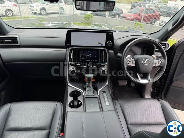 New Lexus LX 600 2024 Black price in Bangladesh | ClickBD image 5