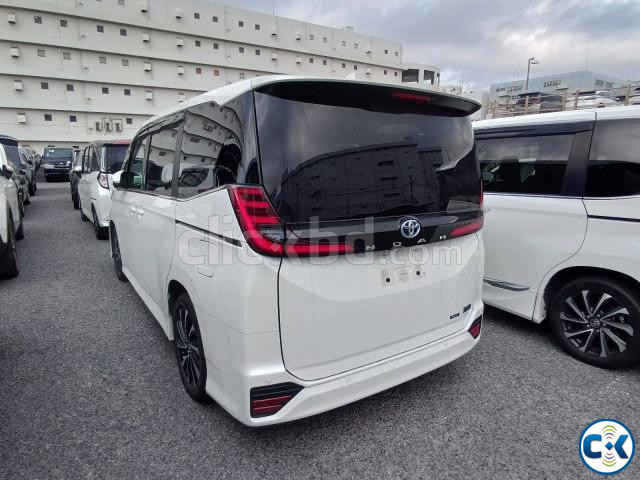 TOYOTA NOAH HYBRID S-Z 2023 MODEL price in Bangladesh | ClickBD image 2