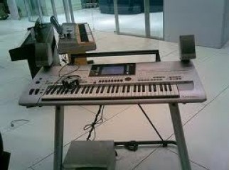 Yamaha Tyros2 61-Key Keyboard