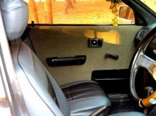 Corolla 2 AutoGr.CNG AC Beautiful White colour new battery Corolla 2 AutoGr.CNG AC Beautiful White colour new battery