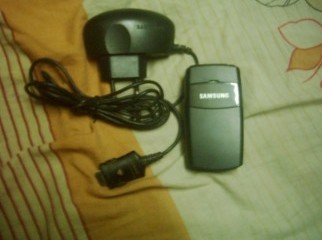 SAMSUNG X210.VERY GOOD CONDITION. SAMSUNG X210.VERY GOOD CONDITION.